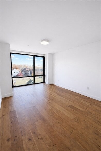 Photo - 1121 Dorchester Ave Unit 302