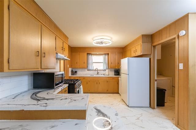 Photo - 2609 Madison Ave
