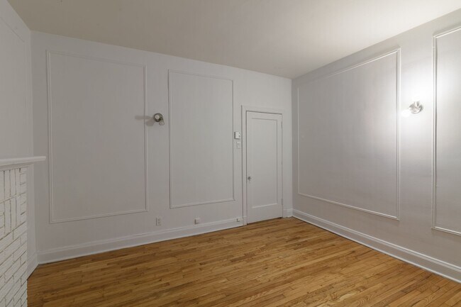 Photo - 2100 du Fort