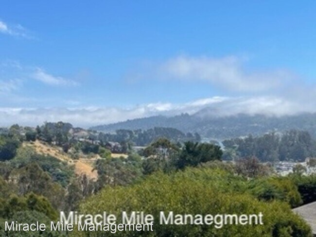 1 br, 1 bath House - 560 Seaver Drive - 1 br, 1 bath House - 560 Seaver Drive