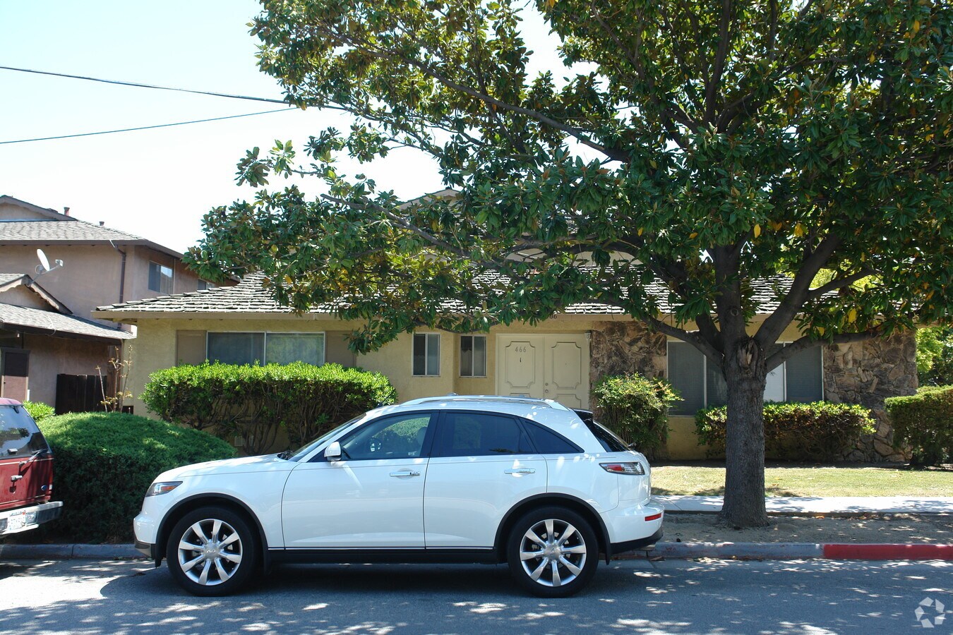 Photo - 466 Northlake Dr