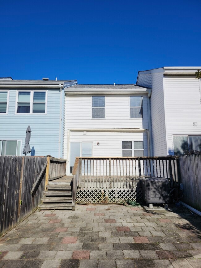 Photo - 5 Old Knife Ct