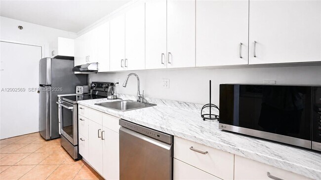 Photo - 100 Lincoln Rd Unit 1209