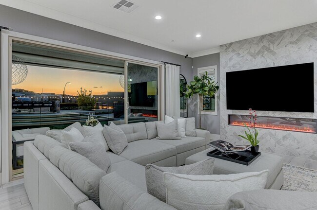 Photo - LUXURY 5 BED 4.5 BATH IN THE CANYONS 89052