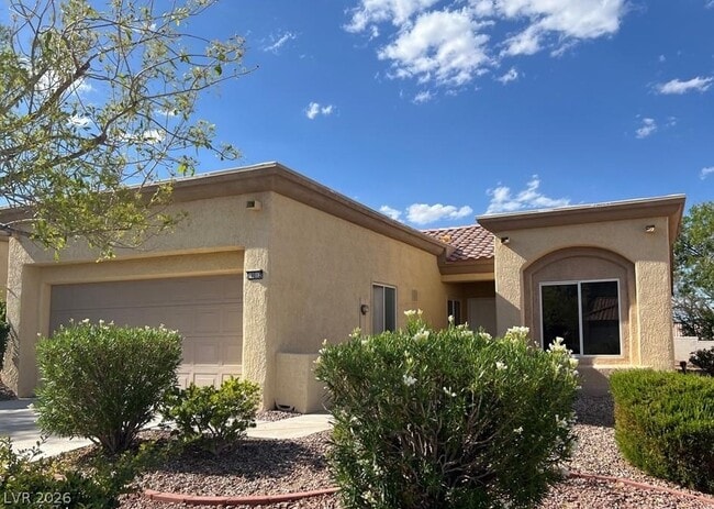 Building Photo - 10012 Bundella Dr
