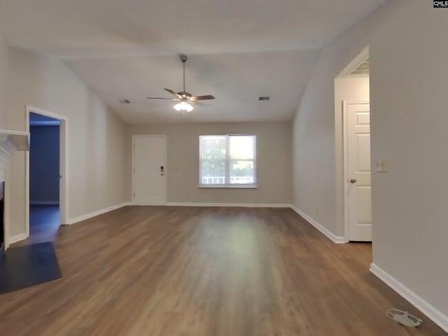 Photo - 14 Iron Spot Cir