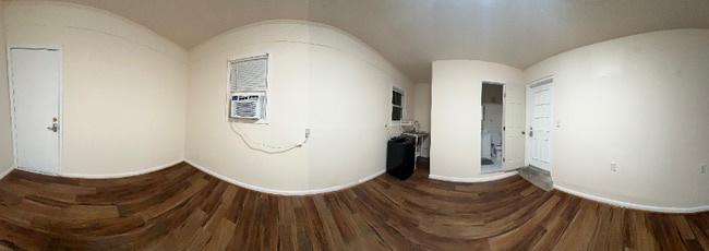 Photo - 8xxx Barrett Rd