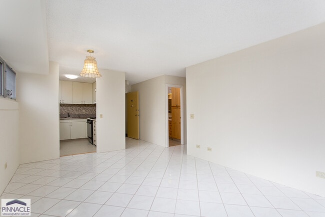 Photo - 2465 Kuhio Ave. Unit 918