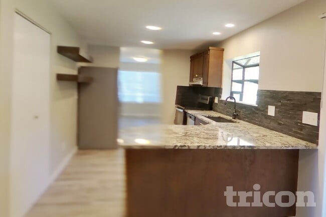 Photo - 2108 E Phinney Bay Dr
