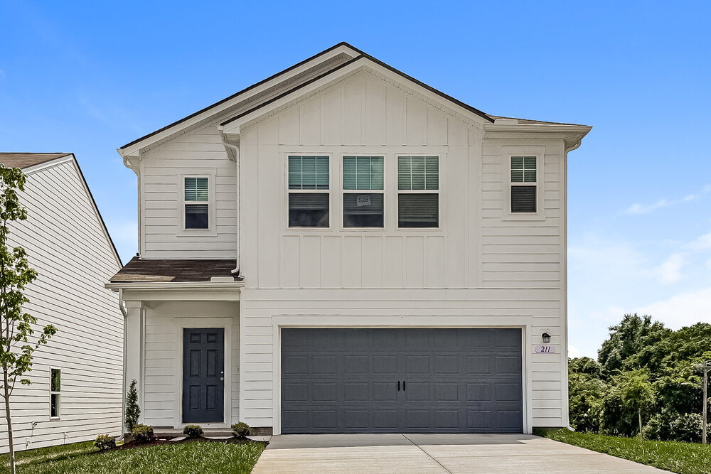 Photo - 211 Snowdrop Ave