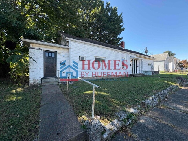 Building Photo - Nice Size Studio Apartment for Rent | All ... Unit A