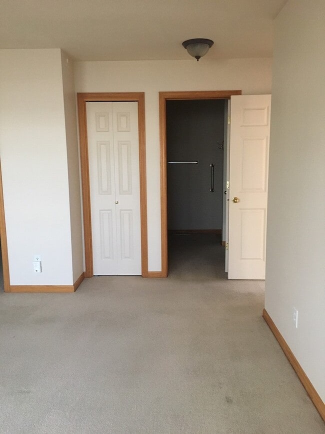Photo - 2 Bedroom, 2 Bathroom Townhouse