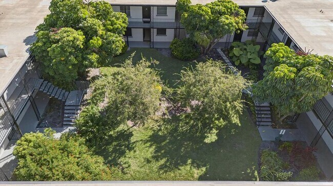 Photo - 2808 W Azeele St Unit 205