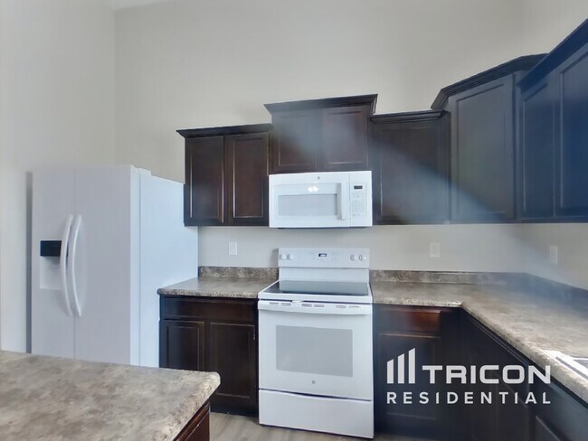 Photo - 4220 Stubbington Ln
