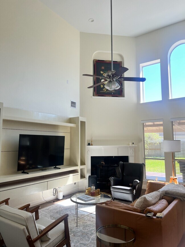 Photo - 13407 Schumann Trail