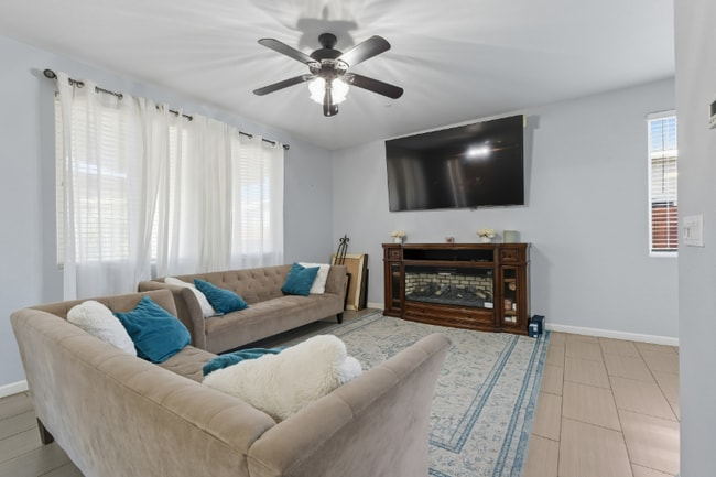 Photo - 252 S Kona Ave