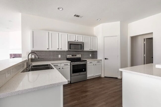 Photo - 13240 Berrywood Trail