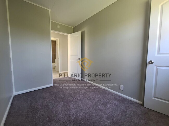 Photo - $500 OFF MOVE IN COSTS! Discover this beautifully renovated 3-bedroom, 1-bathroom gem.