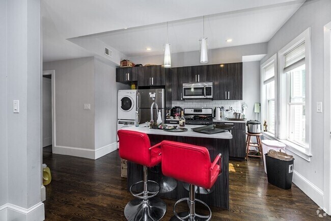 Building Photo - 112-118 Glen St- Rental