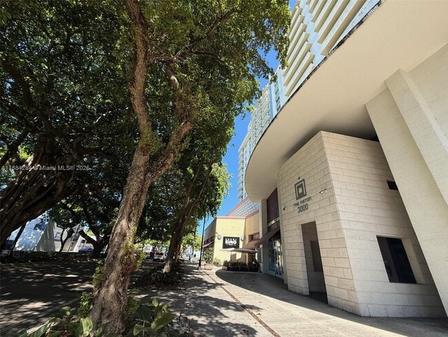 Building Photo - 3000 Coral Way Unit 1117