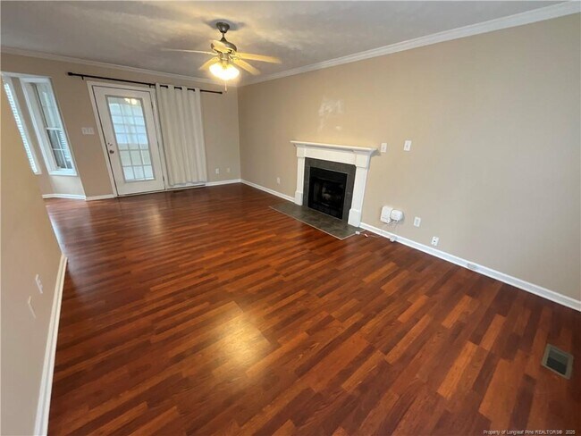 Photo - 2460 Saltwood Rd