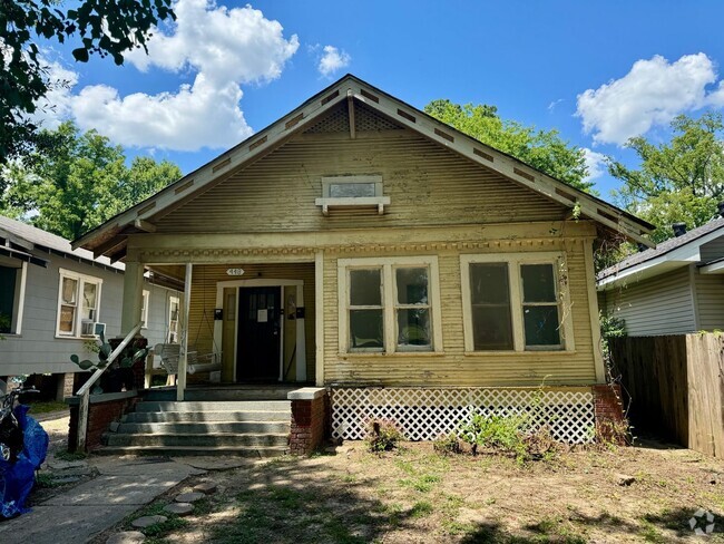 Building Photo - Welcome to Historic Highland Rental