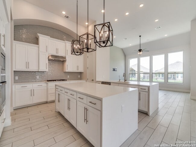 Photo - 122 Wildrose Hill Dr