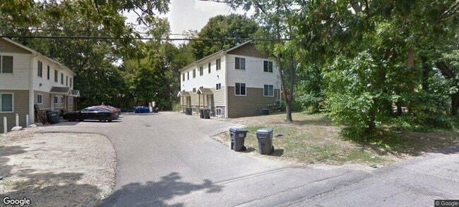 Photo - 1328-1330 Knollwood Unit 1328 Knollwood