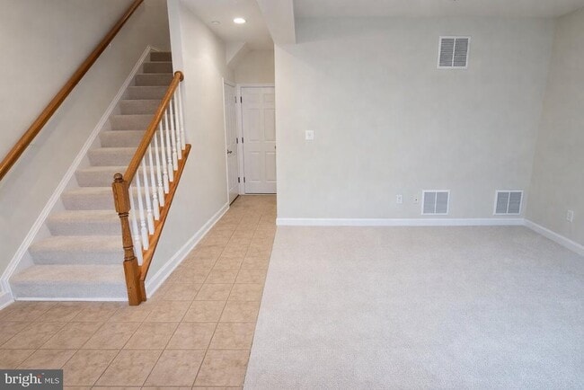 Photo - 2144 Little Sorrel Way