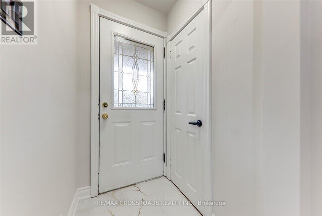 Photo - 2 Tangmere Rd