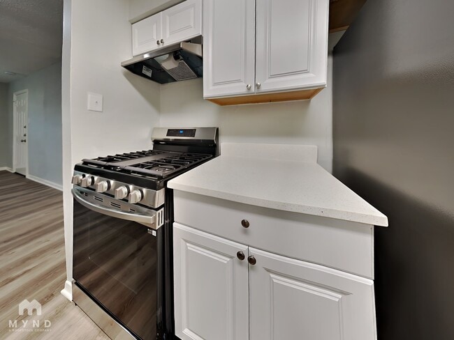 Photo - 6410 Harcourt Dr