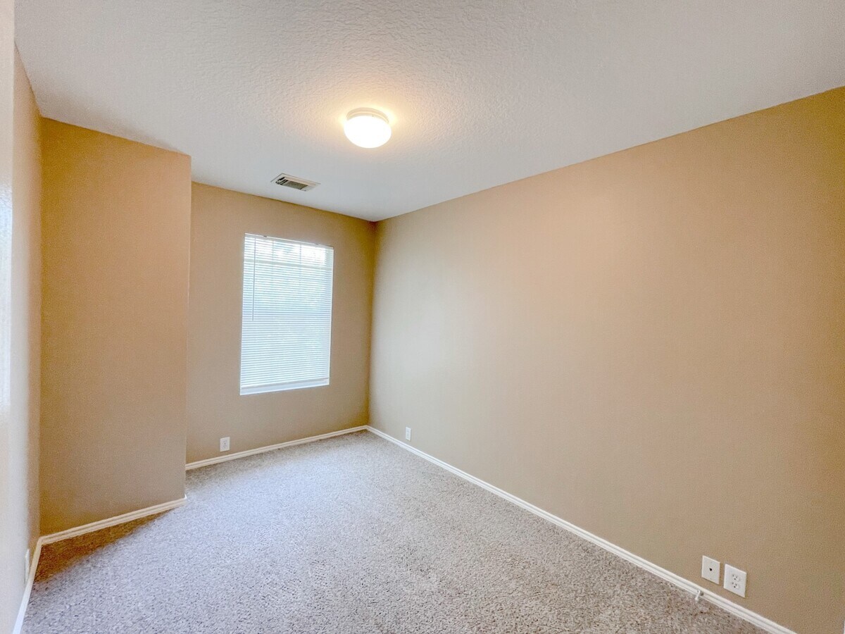 Photo - 23742 Pebworth Pl