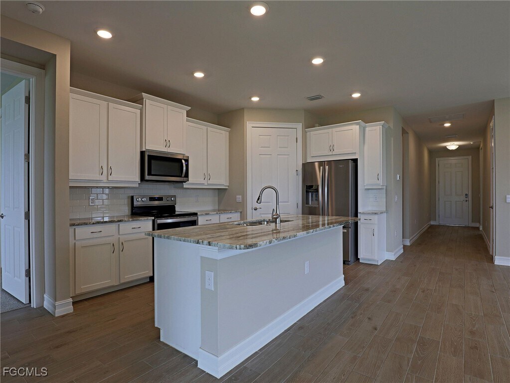 Photo - 269 Spg Hl Lk Lp