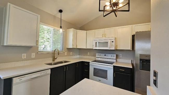 Photo - 8709 N 153rd St