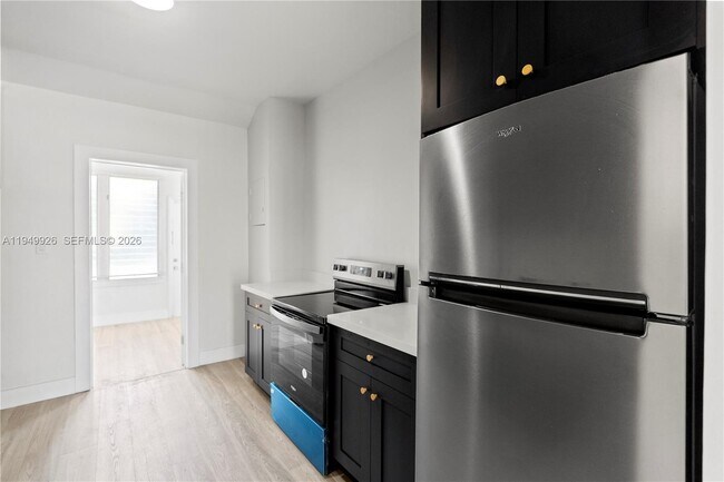 Photo - 113 NW 57th St Unit 1