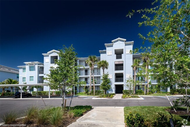 Building Photo - 14061 Heritage Landing Blvd Unit 437 Rental