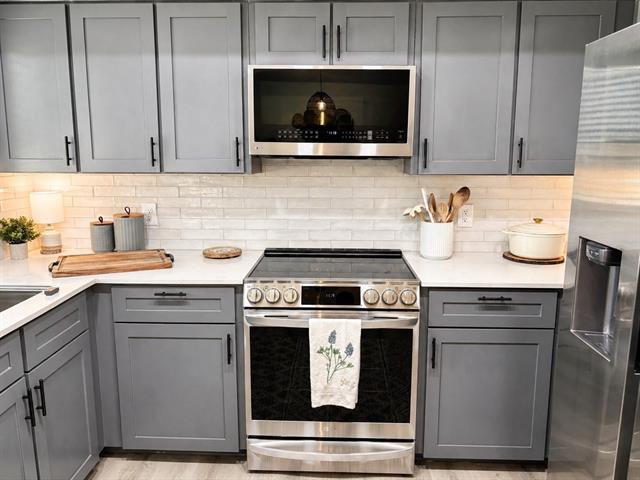 Photo - 848 W Lynn Creek Dr