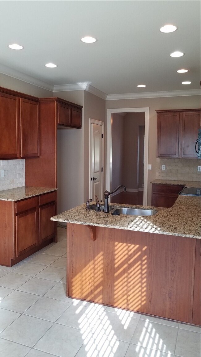 Photo - 6136 W Knoll View Way