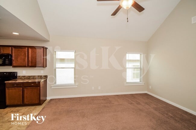 Photo - 583 Kincaid Cove Ln