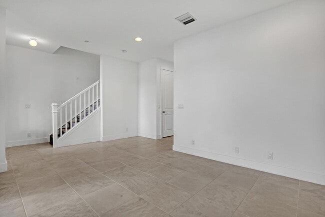 Photo - 12643 Machiavelli Way