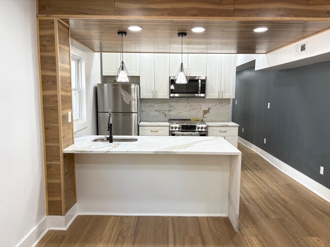 Photo - 5834 Phillips Ave Unit 1A