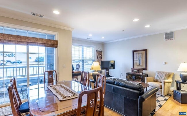 Photo - 1051 Glenwood Station Ln Unit 104