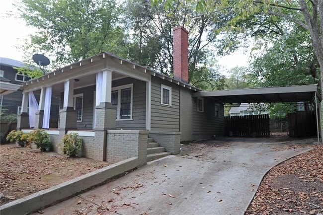 Photo - 43 Whitefoord Ave SE