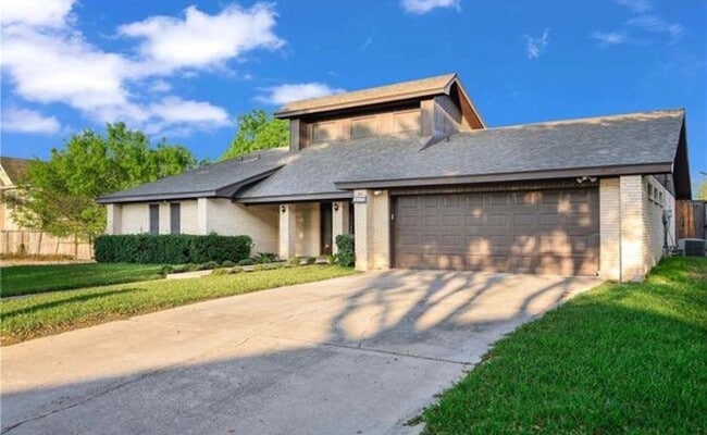 Photo - 3512 N Cynthia St