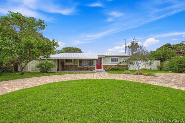 938 Arlington Dr
