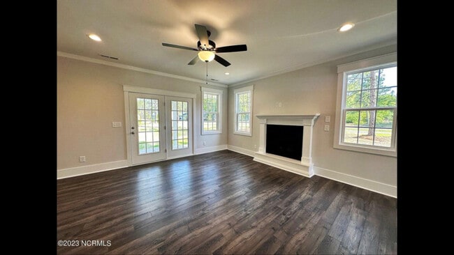 Photo - 623 Muscadine Ln