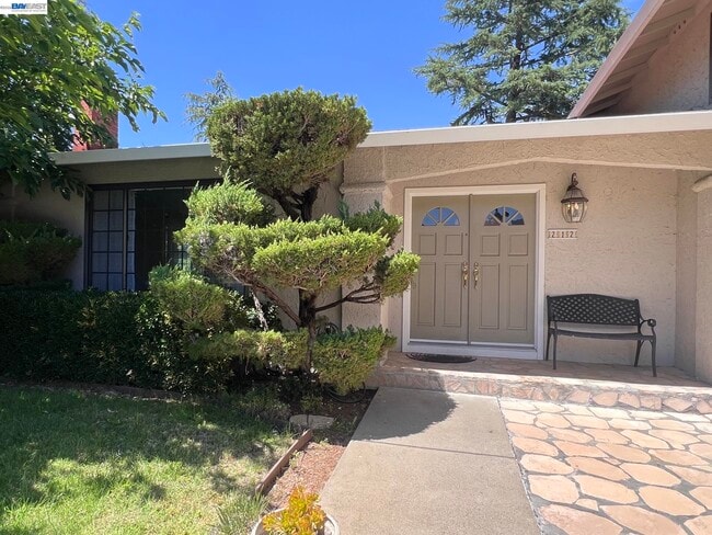 Photo - 212 Mountaire Cir