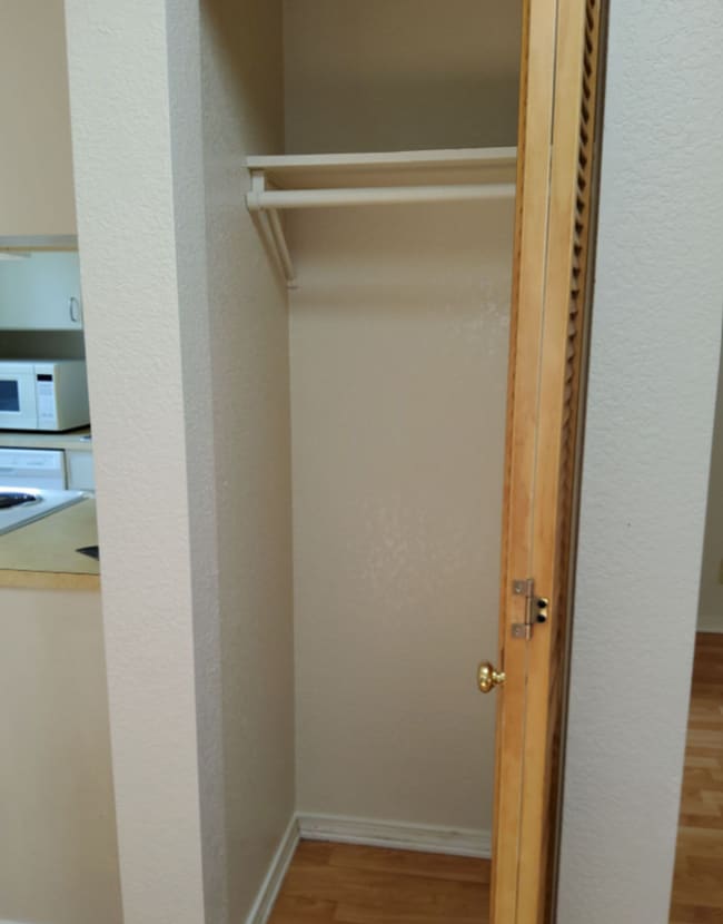 Photo - 1414 Iron St Unidad 3