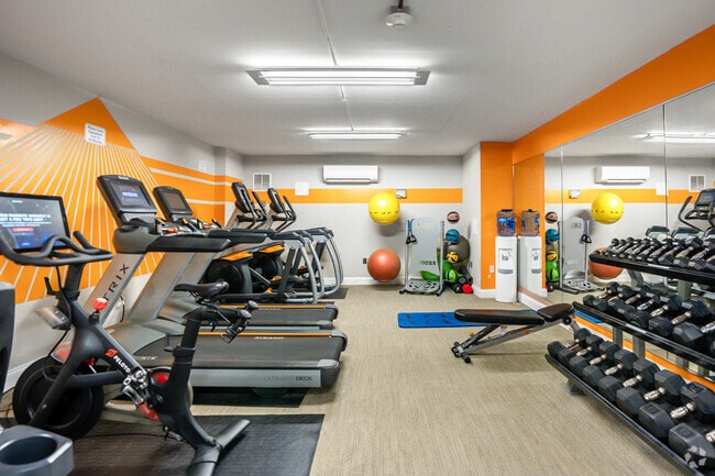 Fitness Center - Calvert House Apartments