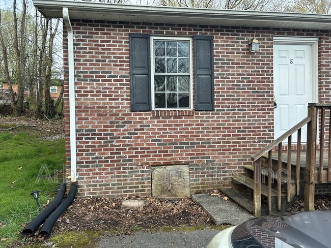 Photo - 1909 Cherokee Rd Unidad Apt 8